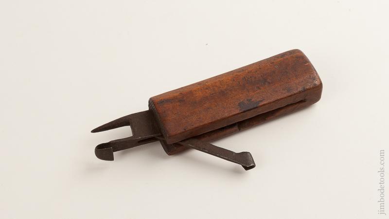 Early 5 1/2 inch Folding Race Knife - 75931R