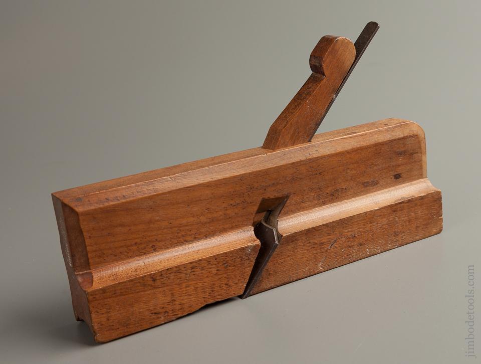 RARE Left-handed Configuration E. CLARK MIDDLEBORO circa 1790 Ten inch Yellow Birch Molding Plane FINE & ORIGINAL - EXCELSIOR 76064