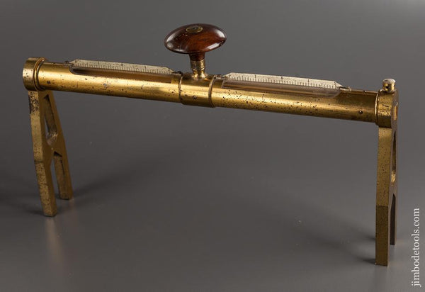 AMAZING Rosewood and Brass 14 5/8 inch Level! - 76090