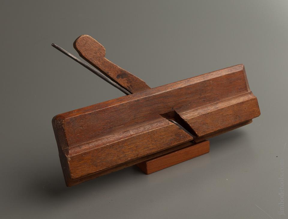 18th Century J. PERRY Ten inch Yellow Birch Molding Plane - 76019U