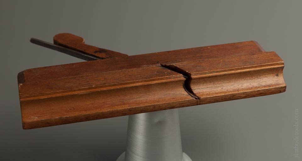 18th Century J. PERRY Ten inch Yellow Birch Molding Plane - 76019U