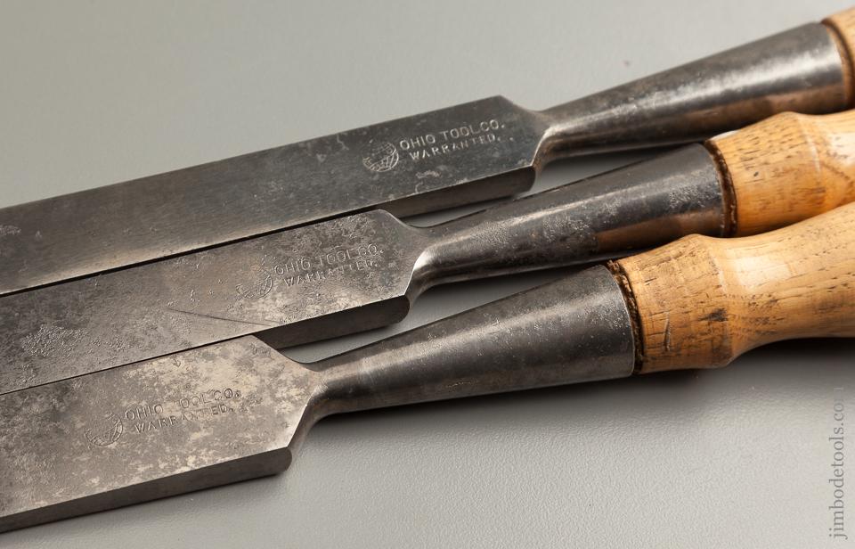 Clean Set of OHIO TOOL CO. No. 480 Socket Firmer Chisels in Original Wooden Display Case - 76198R