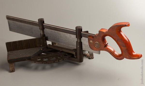 Adorable! MILLERS FALLS LANGDON No. 16 1/2 Miniature Miter Box with Original SIMONDS Saw - 76214