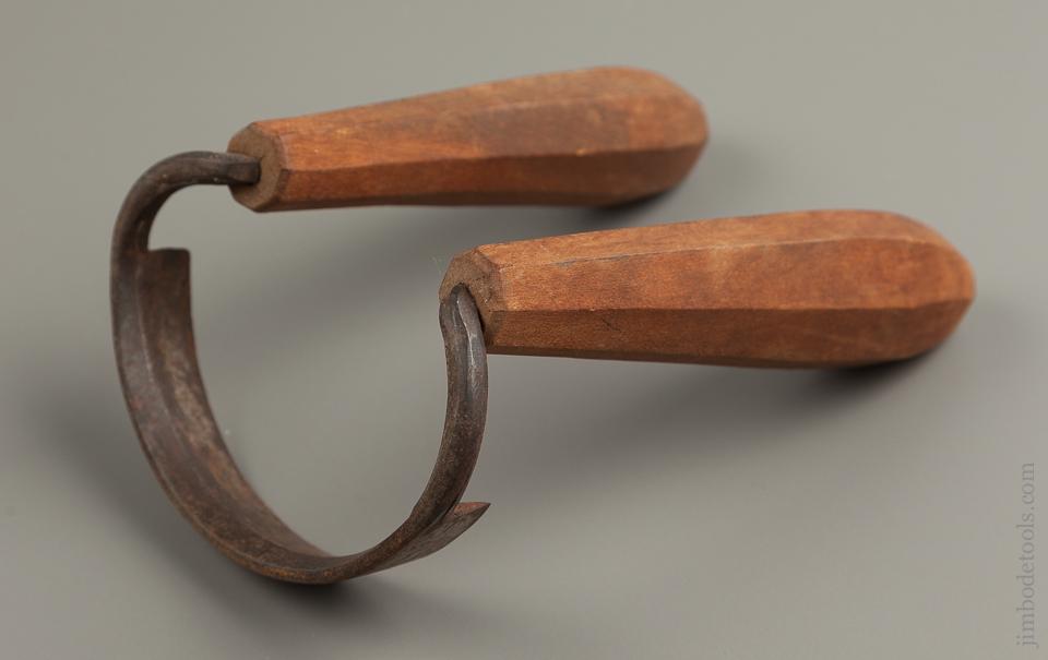 Awesome Scorp with Killer Handles and Five inch Edge - 76226