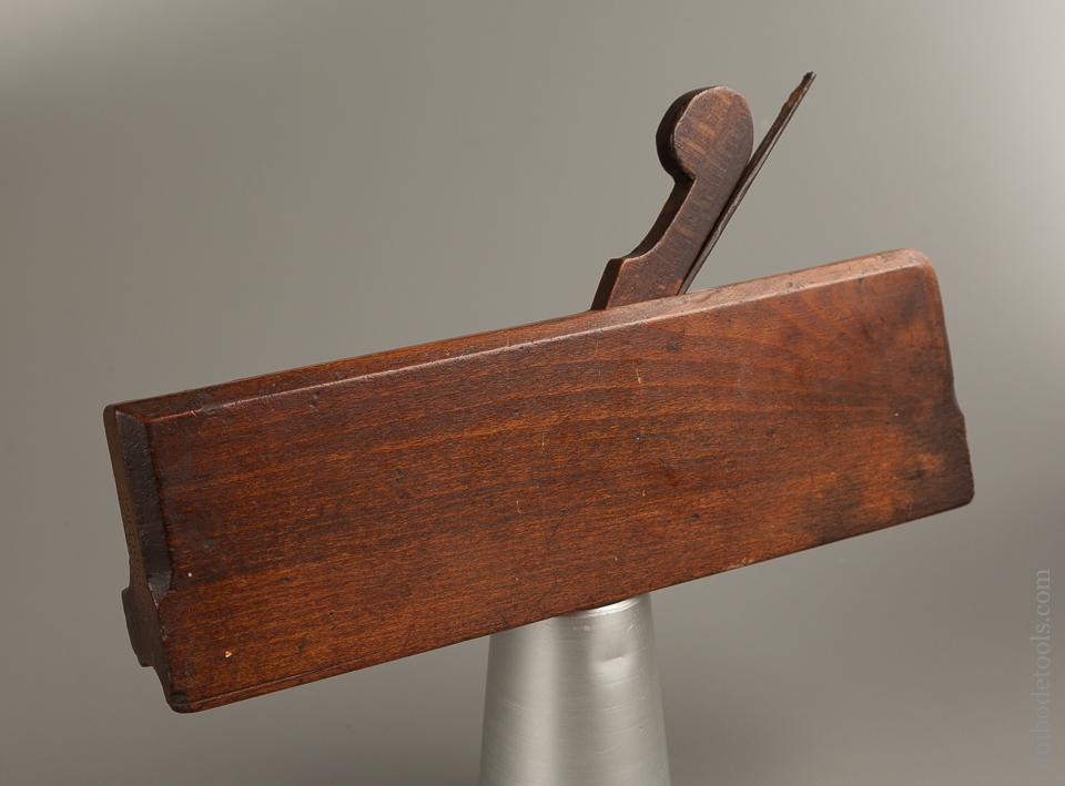 15/16 inch SAMVEL HOLBECK Side Bead Moulding Plane circa 1730-70 London GOOD+ - 76252U