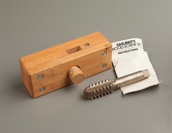 One inch SARJENT Wood Screw with Instructions - 76434