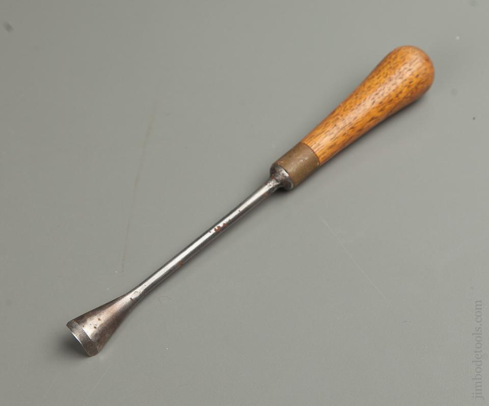 3/4 x 9 1/4 inch D.R. BARTON No. 28 Spoon Gouge - 76540