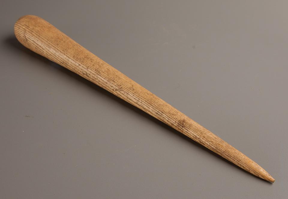 18 inch Wooden Fid - 76610 – Jim Bode Tools