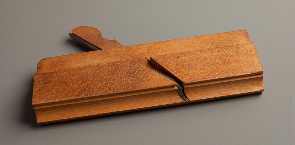 1 1/8 inch Wide G.W. DENISON Molding Plane circa 1868-84 Winthrop, CT EXTRA FINE - 76955