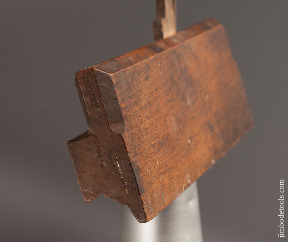 ALLANS 1 1/8 inch Wide Moulding Plane GOOD+ - 77000