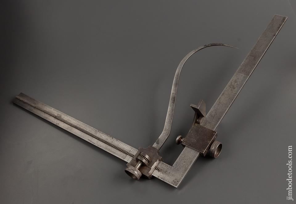 Metric Caliper Square with Rack and Pinion Device on Each Leg - 77093R