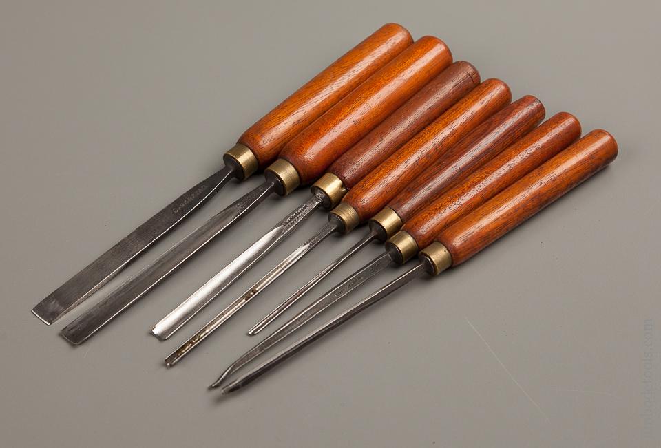 Set of Seven Fine ADDIS Carving Chisels - 77156