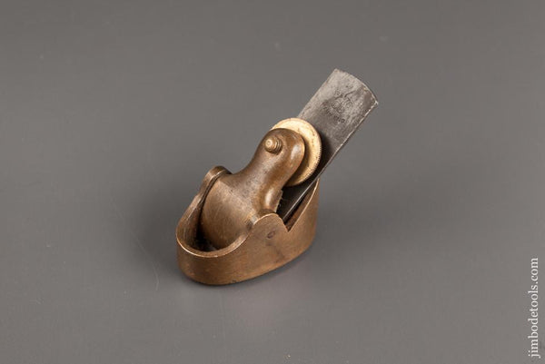 2 1/4 inch Brass PRESTON Compassed Violinmaker's Plane with 7/8 inch PRESTON Iron - 77283