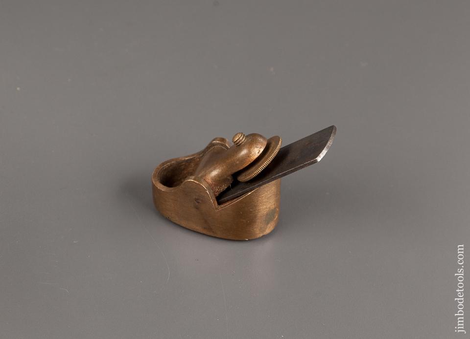2 1/4 inch Brass PRESTON Compassed Violinmaker's Plane with 7/8 inch PRESTON Iron - 77283