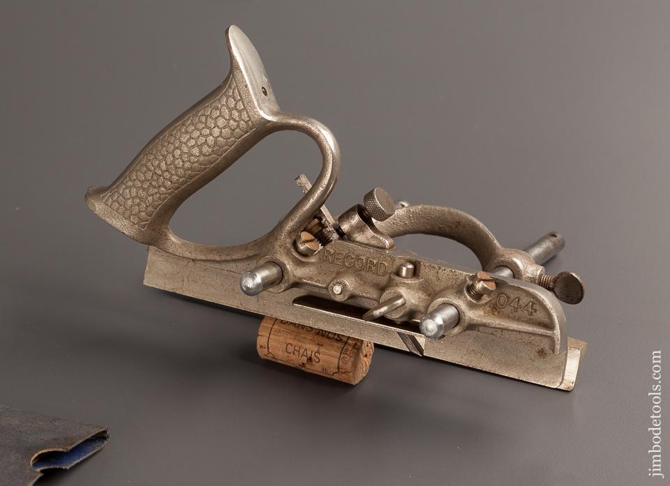 Good User RECORD No. 044 Plough Plane with 8 Cutters and Stop - 77524