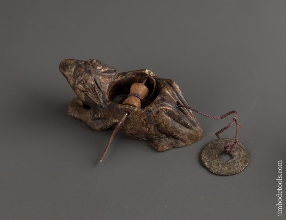 Terrific Toad Japanese Soap Stone Ink Line Sumitsubo - 77829U