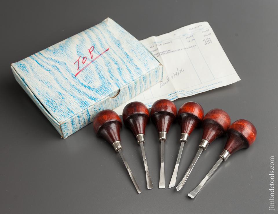 BROOKSTONE Six piece Carving Set MINT in Original Box - 77833