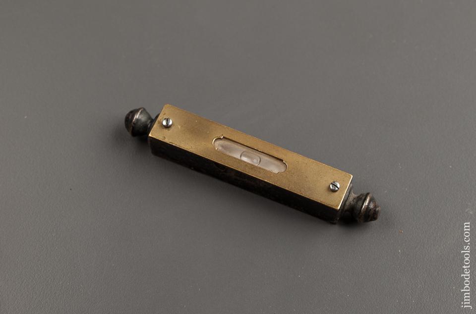 Fine 2 1/2 inch DAVIS no. 37 Finial Level - 77875R