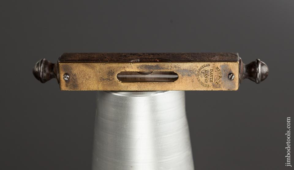 Fine DAVIS 4 1/2 inch Finial Level - 78055R