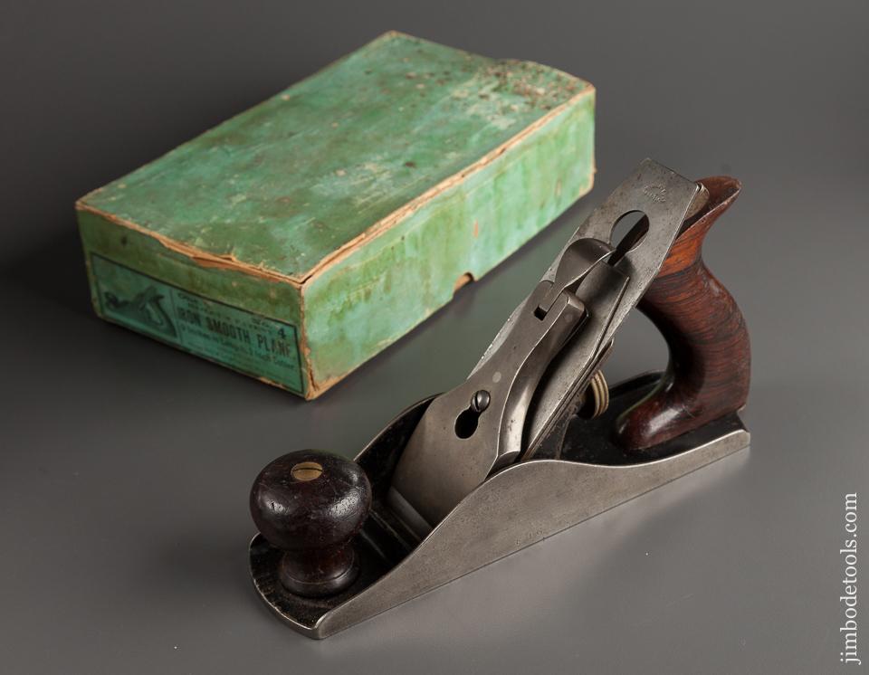 Superb STANLEY No. 4 Smooth Plane Type 5 circa 1885-88 NEAR MINT in Original Green Box! - 78092