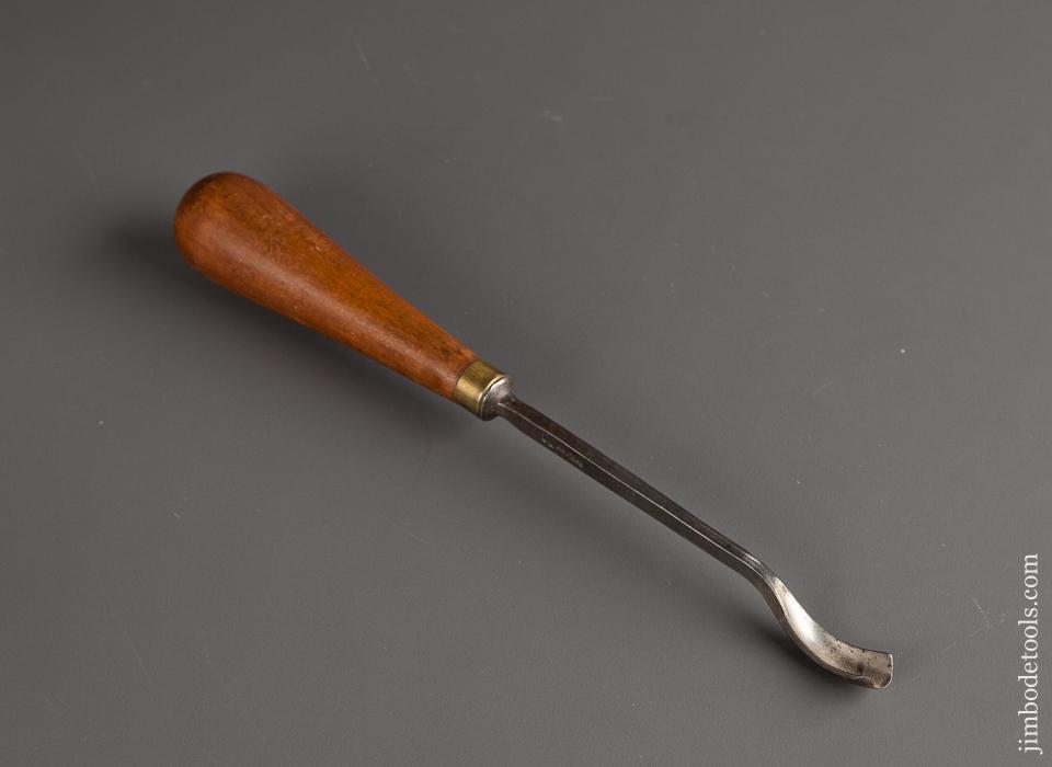 7/16 x 9 1/4 inch ADDIS No. 30 Carving Gouge - 78146