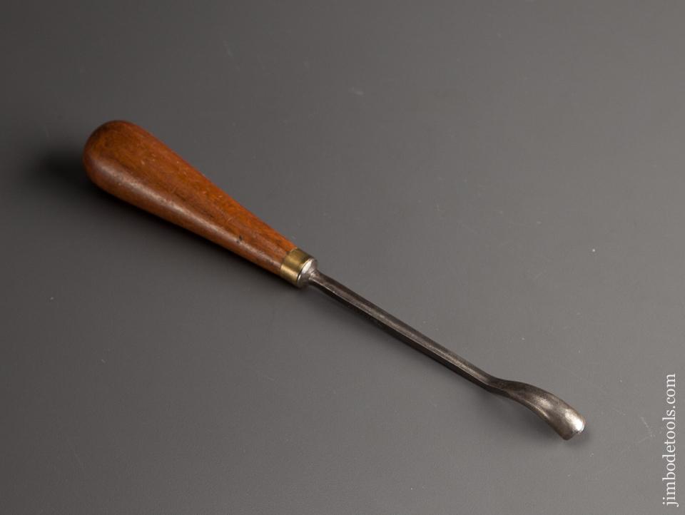 7/16 x 9 1/4 inch ADDIS No. 30 Carving Gouge - 78146