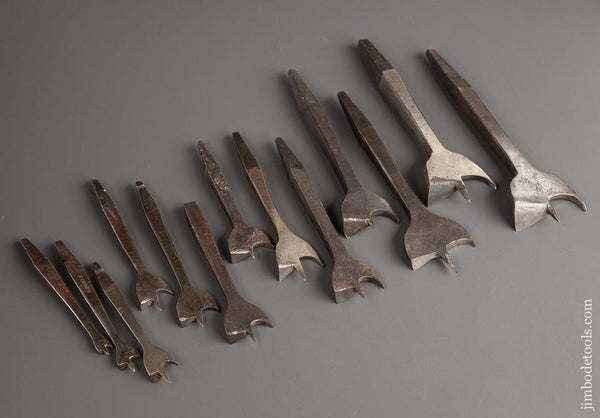 Huge! Set of 13 Good Center Bits - 78303