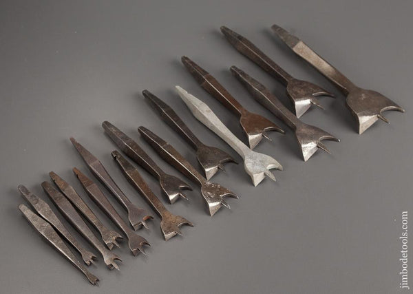 HUGE Set of 15 Good Center Bits Mixed Makers - 78305