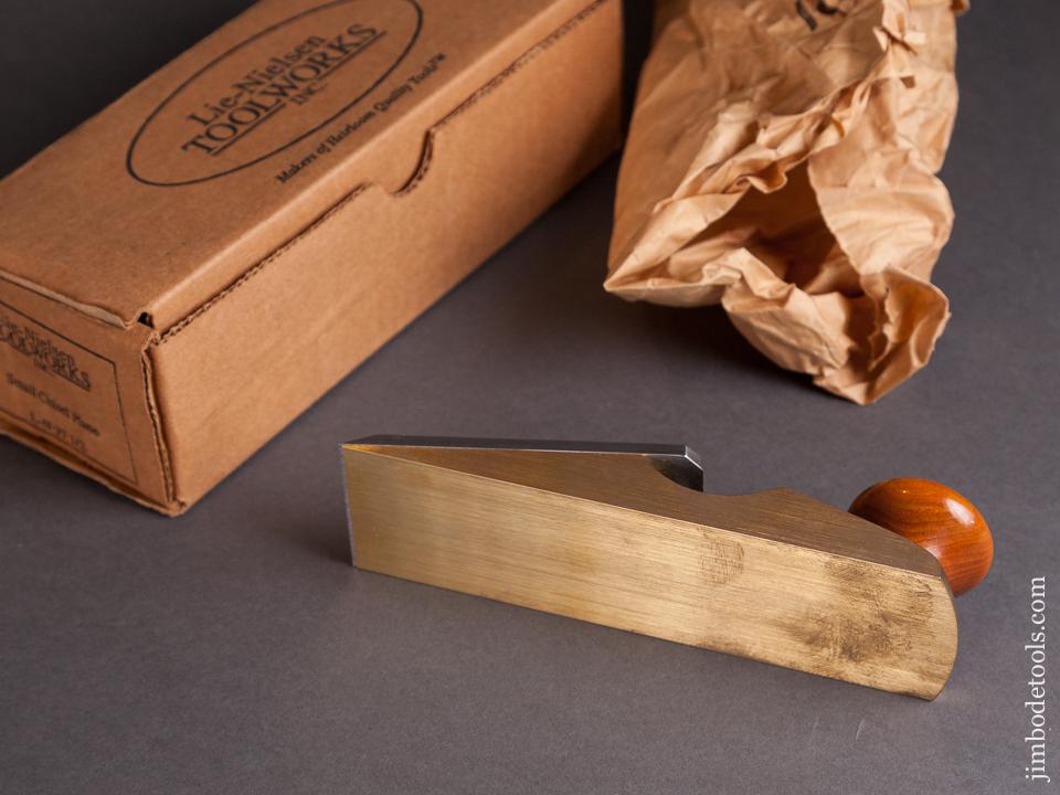 LIE-NIELSEN L-N 97 1/2 Small Chisel Plane MINTY in Original Box - 78758