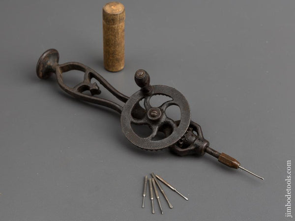 MILLERS FALLS No.4 Miniature Drill with RARE Six Bits - 79147