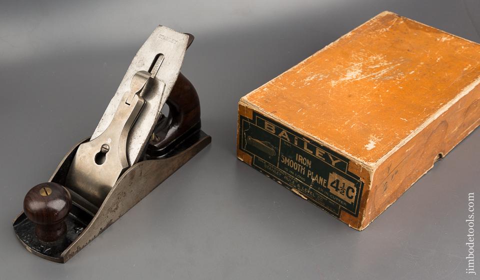 Remarkable! STANLEY No. 4 1/2C Low Knob Smooth Plane NEAR MINT in Original Box - 79150