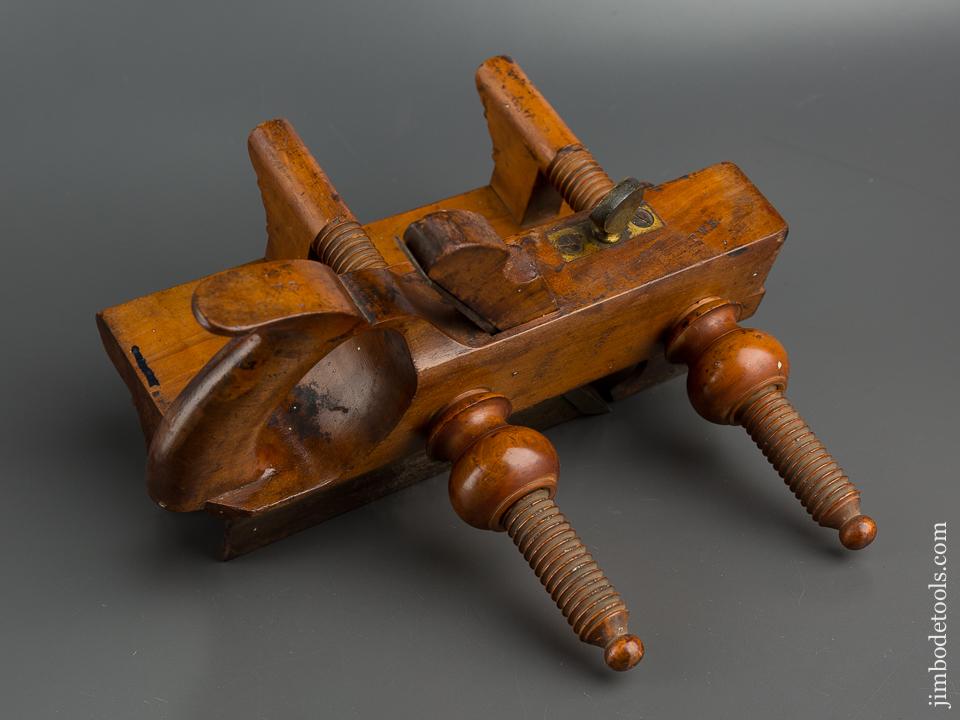 H CHAPIN UNION FACTORY No. 939 1/2 (?) Solid Applewood Handled Plow Plough Plane circa 1828-97 Pine Meadows - 79577