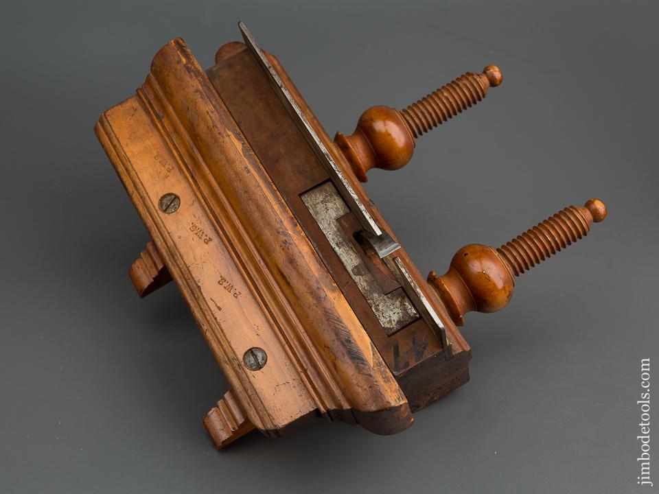 H CHAPIN UNION FACTORY No. 939 1/2 (?) Solid Applewood Handled Plow Plough Plane circa 1828-97 Pine Meadows - 79577