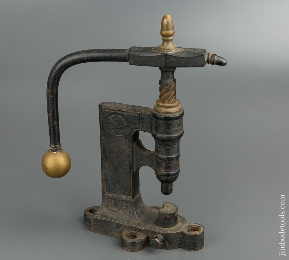 Fancy French Rivet Press - 79644