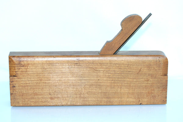 N.L. Barrus Warranted Moulding Plane - C386