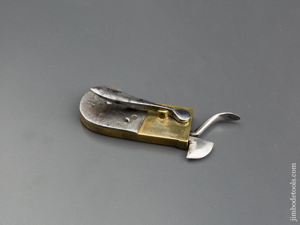 18th Century Four inch Brass and steel Spring Trigger Fleam - 80027