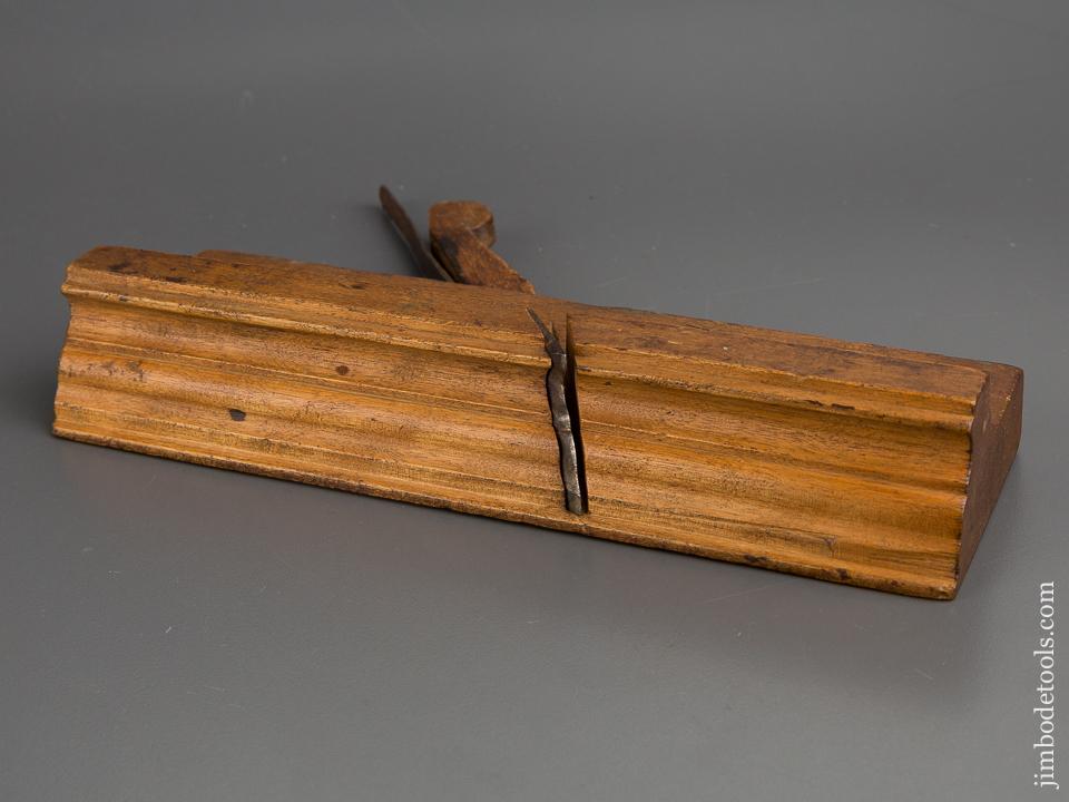 RARE & Fine! 18th Century B. WALTON IN READING 1 3/4 inch Wide Yellow Birch Complex Molding Plane circa 1770 WOW! - 80128U