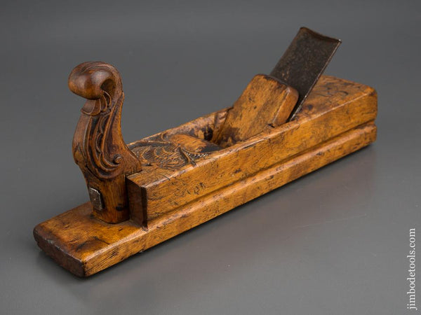 Beautiful! Carved 2 3/8 x 10 7/8 inch Radiused Wooden Plane Dated 1805 with Decorated Horn  - 80260U