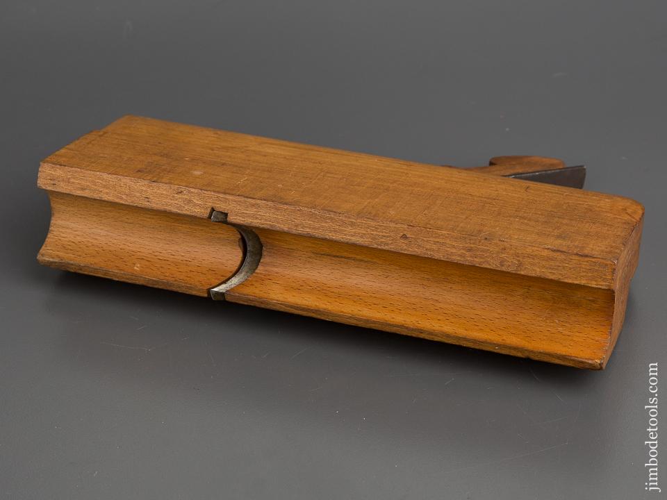 Crisp 1 1/8 inch Nosing Plane by J.F. & G.M. LINDSEY Huntington, MA circa 1856-79  EXTRA FINE - 80339