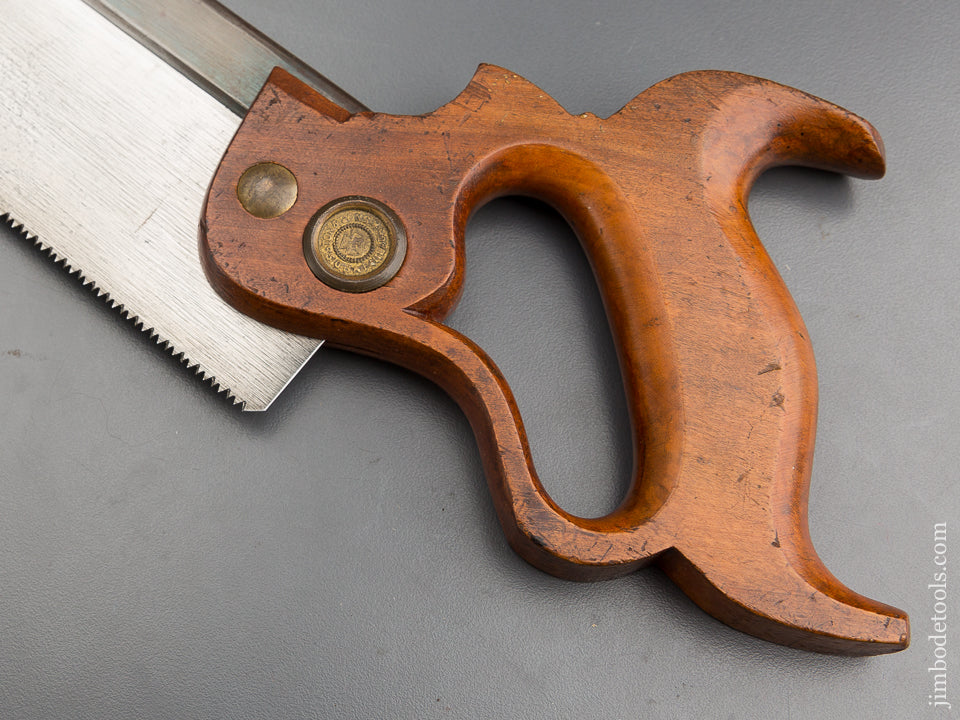 MILLERS FALLS NO. 16 1/2 Miter Box with 13 point 16 x 2 inch Crosscut DISSTON Saw - 80367