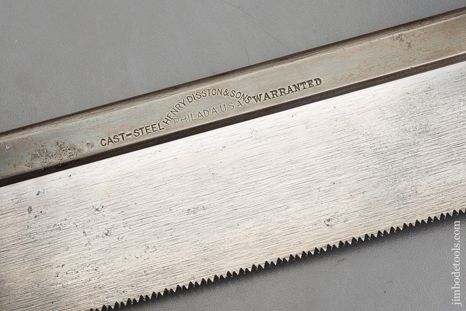 MILLERS FALLS NO. 16 1/2 Miter Box with 13 point 16 x 2 inch Crosscut DISSTON Saw - 80367