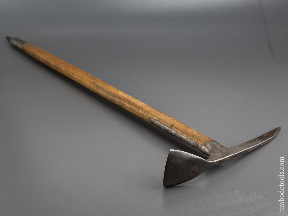 STUBAI ASCHENBRENNER FUHRERPICKEL Austrian 12 3/8 x 31 1/4 inch Climber's Ice Axe - 80420