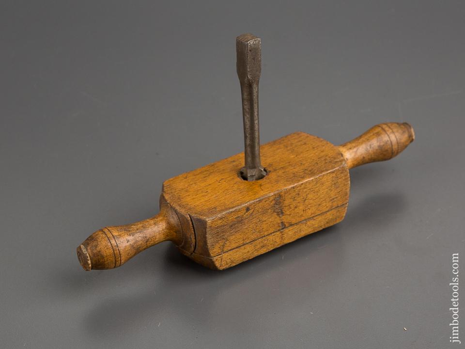 Early 7/8 inch Thread Box and Tap - 80572