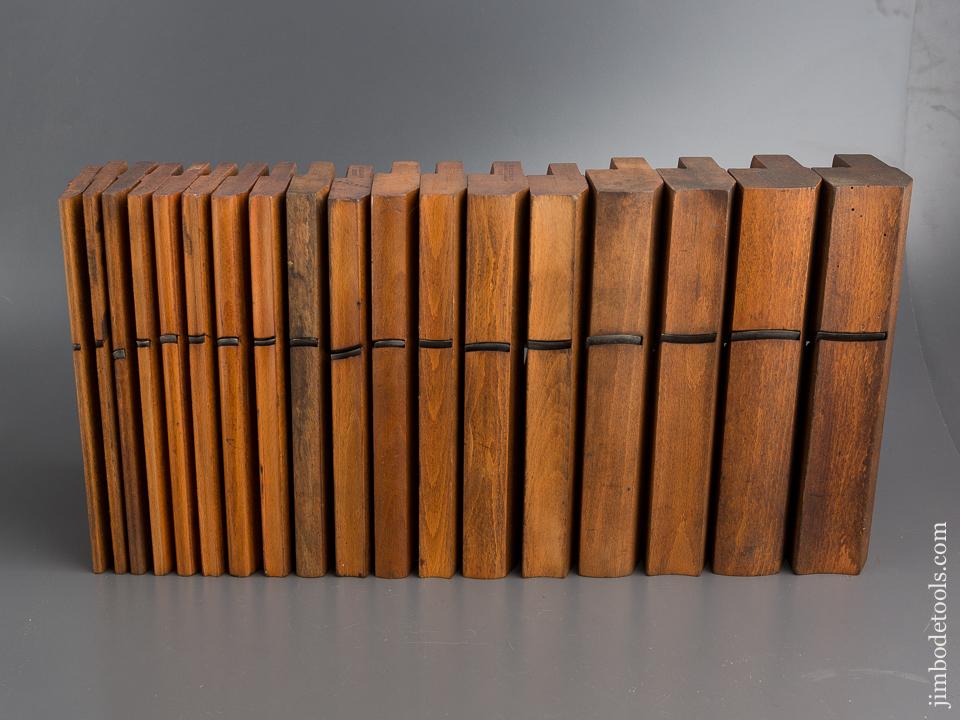 Complete Working Set of MOSELEY 18 Hollows & Rounds Molding Planes 2-18 EVENS - 80668