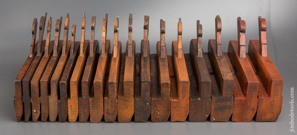 Complete Working Set of GRIFFITHS NORWICH 18 Hollows & Rounds Molding Planes 2-18 EVENS - 80714