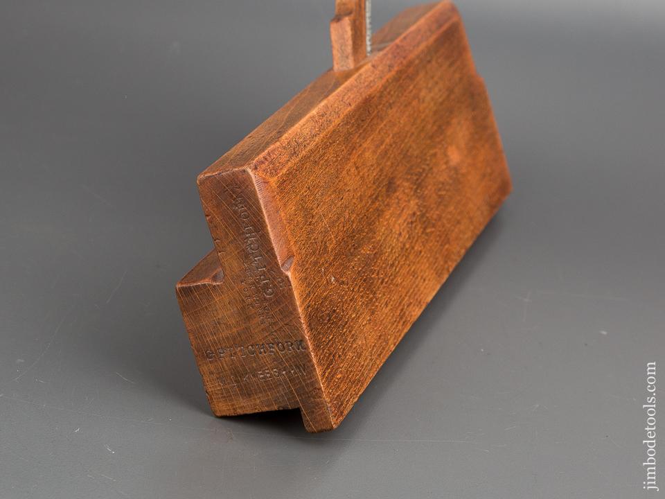 1 1/2 inch Wide VARVILL Spill Plane circa 1873-1904 - 80806