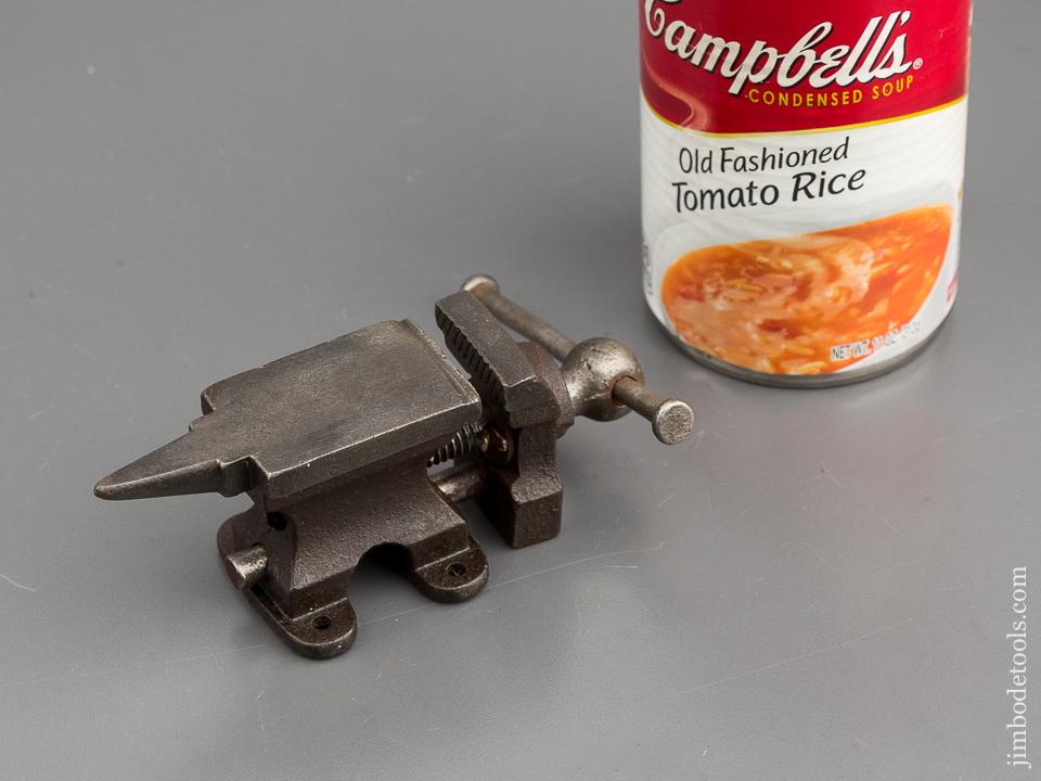 Miniature 1 1/8 inch Anvil Vise  - 80912