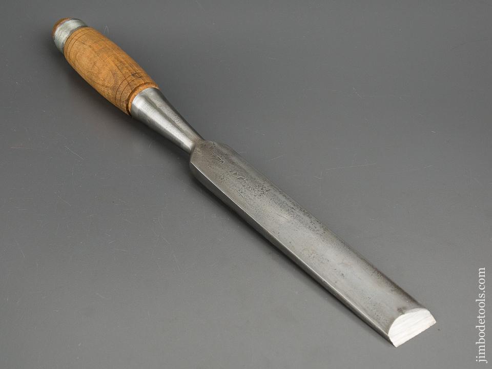 1 1/4 x 15 1/2 inch GLOBE Laminated Heavy Framing Chisel - 81212