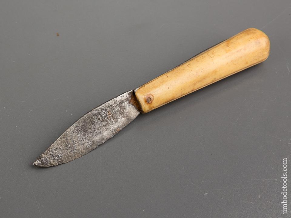 Fantastic! Early Bone Handled Fisherman's Knife - 81396R
