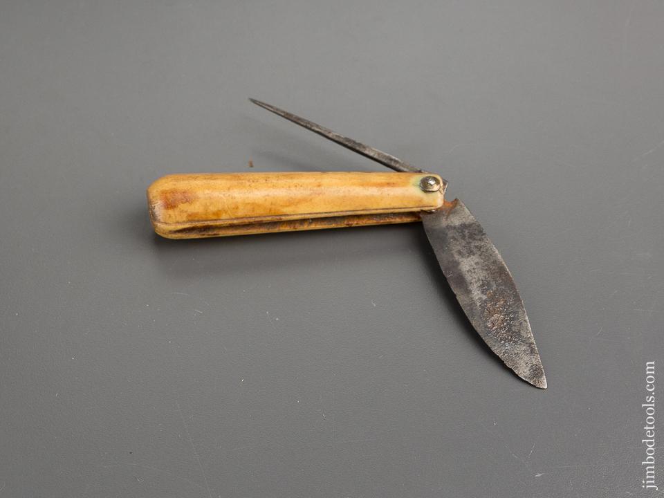 Fantastic! Early Bone Handled Fisherman's Knife - 81396R